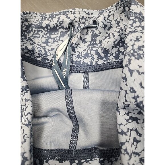 Under Armour Leggings Capris Heatgear Compression Low Rise Gray Women's Small - Picture 9 of 10